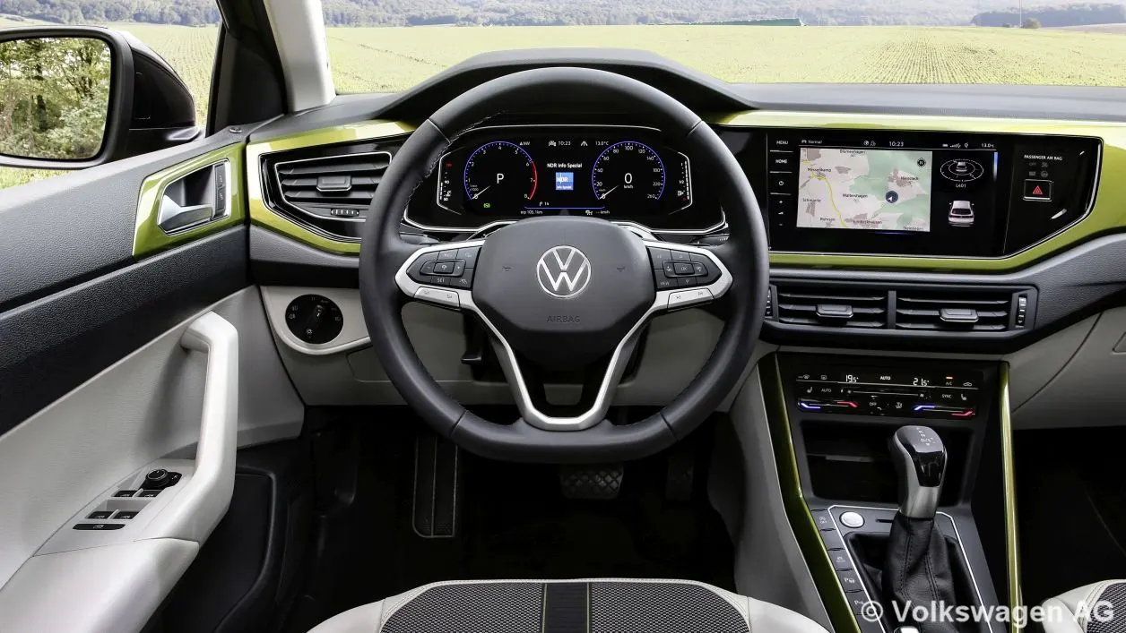 VW Taigo 1.0 TSI OPF R-Line DSG (ab 10/21): Technische Daten, Bilder,  Preise