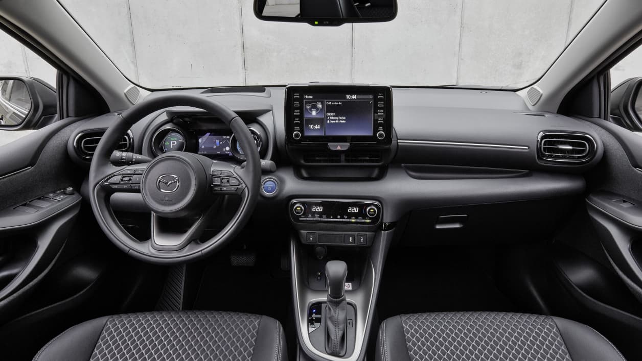Mazda 2 Hybrid Select CVT (03/22 - 10/23): Technische Daten