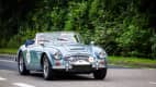 Austin Healey 3000 BJ, Baujahr 1964: Ein klassischer britischer Roadster in Blau, der mit seiner eleganten Linienführung und sportlichen Leistung begeistert.