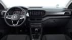 Das Cockpit des Seat Arona
