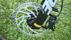 Das Vorderrad im Detail mit der Felge des E-Bike-Haibike ADVENTR 10