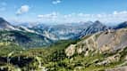 Aussicht vom Col d'Izoard nach Norden mit Bergen im Hintergrund.