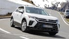 Front und Seitenansicht eines VW T-Roc Erlkoenig