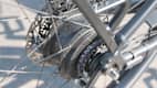 Blick auf die Radmechanik eines E-Bikes der Marke Kalkhoff