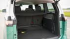 Der VW Bus T7 Multivan beziehungsweise der  ID Buzz im Vergleichstest