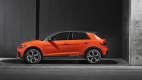 Audi A1 Citycarver stehend Seitenansicht in Orange