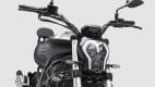 Eine Detailaufnahme des Lenkrads der Benelli 502C
