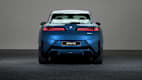 Rückansicht des stehenden BMW iX3