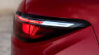 Detail des Rücklichts eines Renault Megane E-Tech