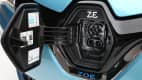 Ladestecker eines blauen Renault Zoe