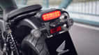 Detailaufnahme des Rücklichts der Honda CL500