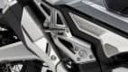 Honda X ADV silber Auspuff
