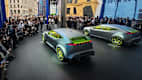 Heck und Seitenansicht von zwei stehenden Hyundai Concept Three