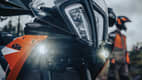 Die Frontlichter der neuen KTM 890 Adventure, Modelljahr 2023