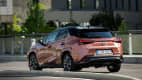 Heckansicht eines Lexus UX nach Facelift
