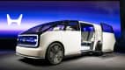 Seitenansicht eines Honda O Series Space-Hub mit geöffneten Türen