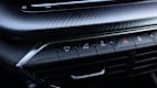 Detailaufnahre verschiedener Knöpfe des Skoda Octavia RS