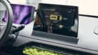 Solar Charging Display im Sono Motors Sion