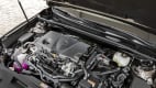 Ein Blick auf den Motor des Toyota Camry