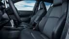 Die Vordersitze des Toyota Corolla Cross