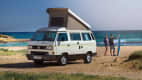 VW T3 California stehend am Strand