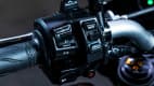 Bedienelemente am Lenker der Yamaha MT-10