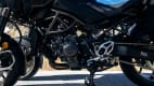 Detailaufnahme der Yamaha Niken GT des Motors