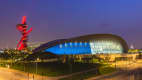 Blick auf das ArcelorMittal Orbit und London Aquatics Centre