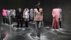 Aufnahme aus dem Modemuseum Armani Silos in Mailand, das dem Style und der Geschichte des Modehaus Armani gewidmet ist
