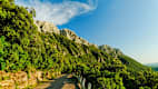 Straße in Monte Albo auf Sardinien