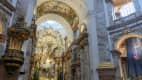 Innenansicht der Karlskirche in Wien
