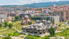 Blick auf die Stadt Pristina im Kosovo