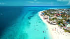 Strand der Insel Sansibar in Tansania