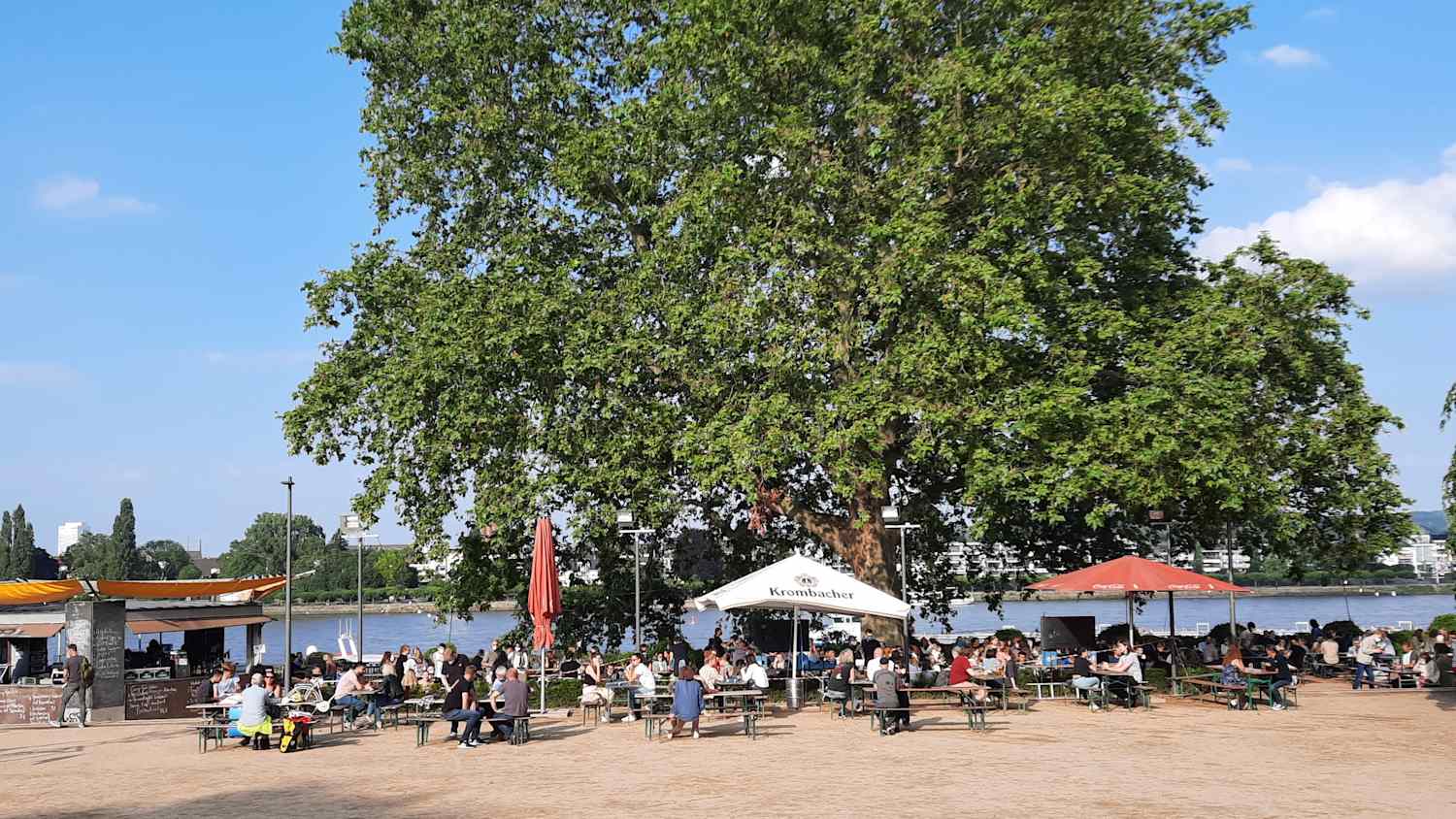 Biergarten Alter Zoll in Bonn.