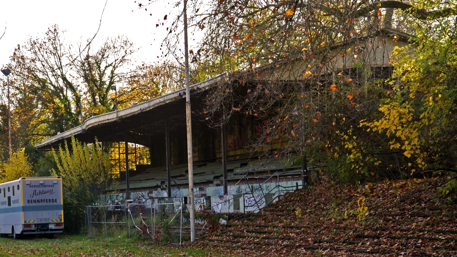 Heute nur noch ein Lost Place: Das Stadion aus das Wunder von Bern in Köln