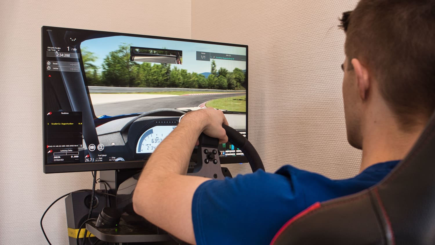 Der Sim-Racing-Simulator im ADAC Ortsclub Scuderia Augustusburg Brühl