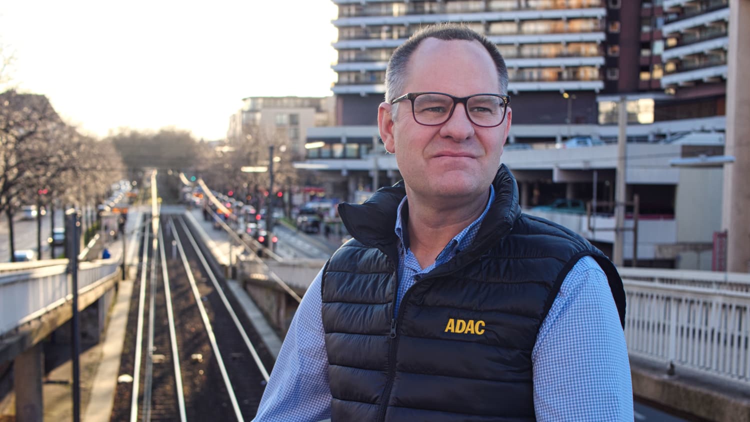 Mobilitätsexperte Prof. Dr. Roman Suthold vom ADAC Nordrhein