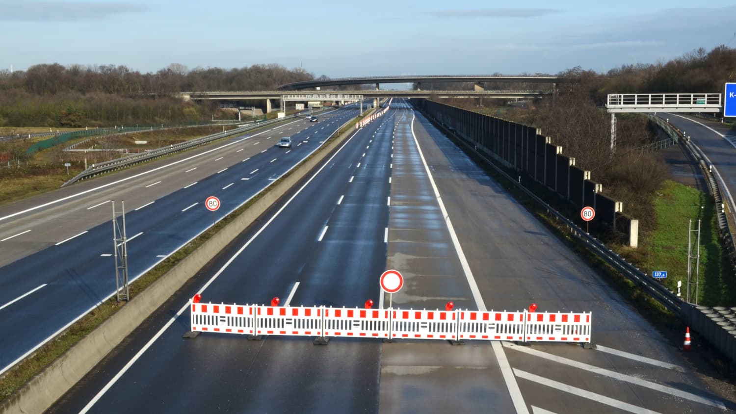 Die A61 ist für mehrere Monate gesperrt (Symbolbild).