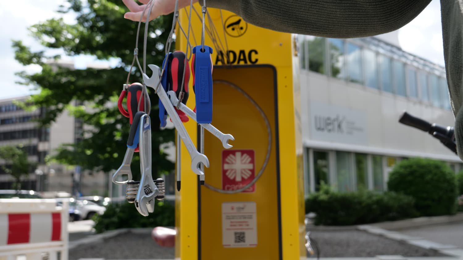 Diese Werkzeuge gibt es an der Radservice-Station.