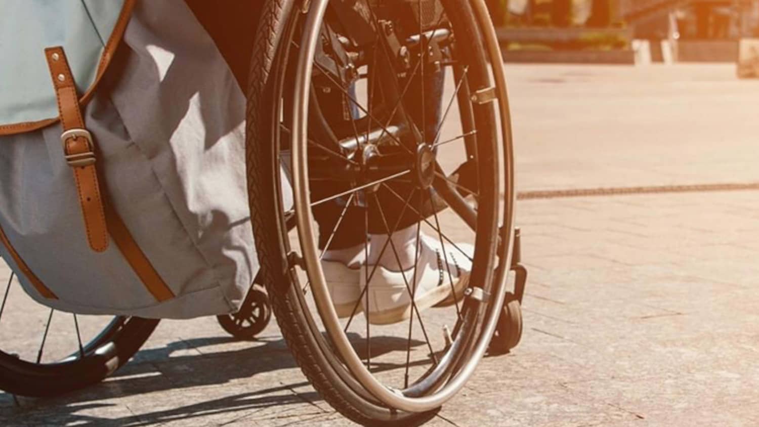 Der ADAC setzt sich für Barrierefreiheit im Alltag ein.