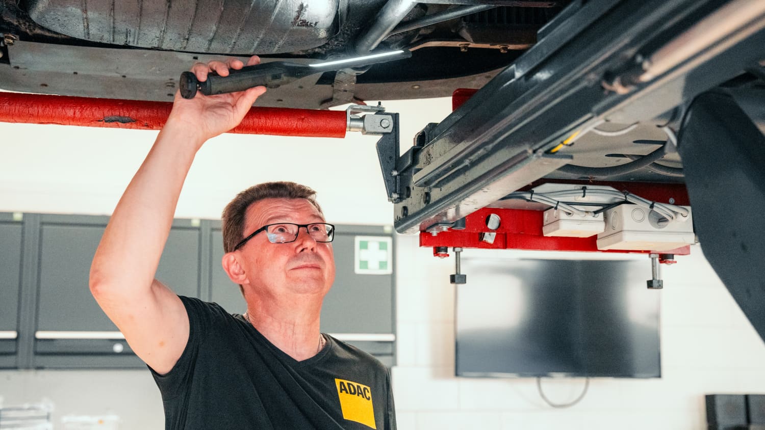 Der ADAC Nordrhein bietet Gutachten an.