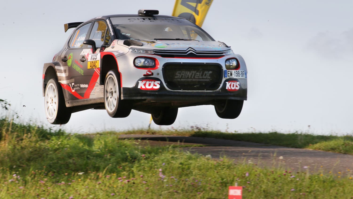 Rallye, Auto, Sprungkuppe