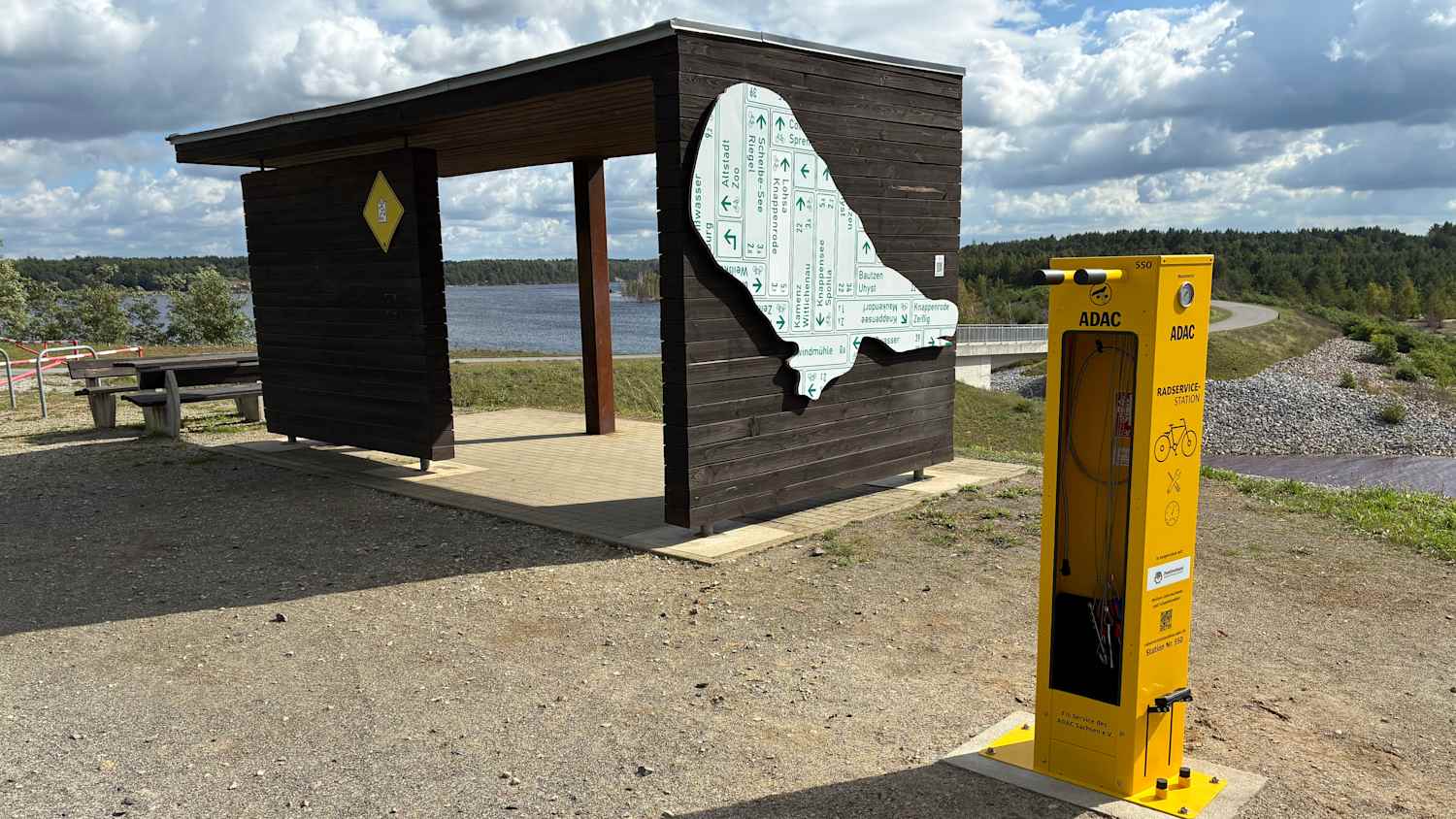 ADAC Radservice Station