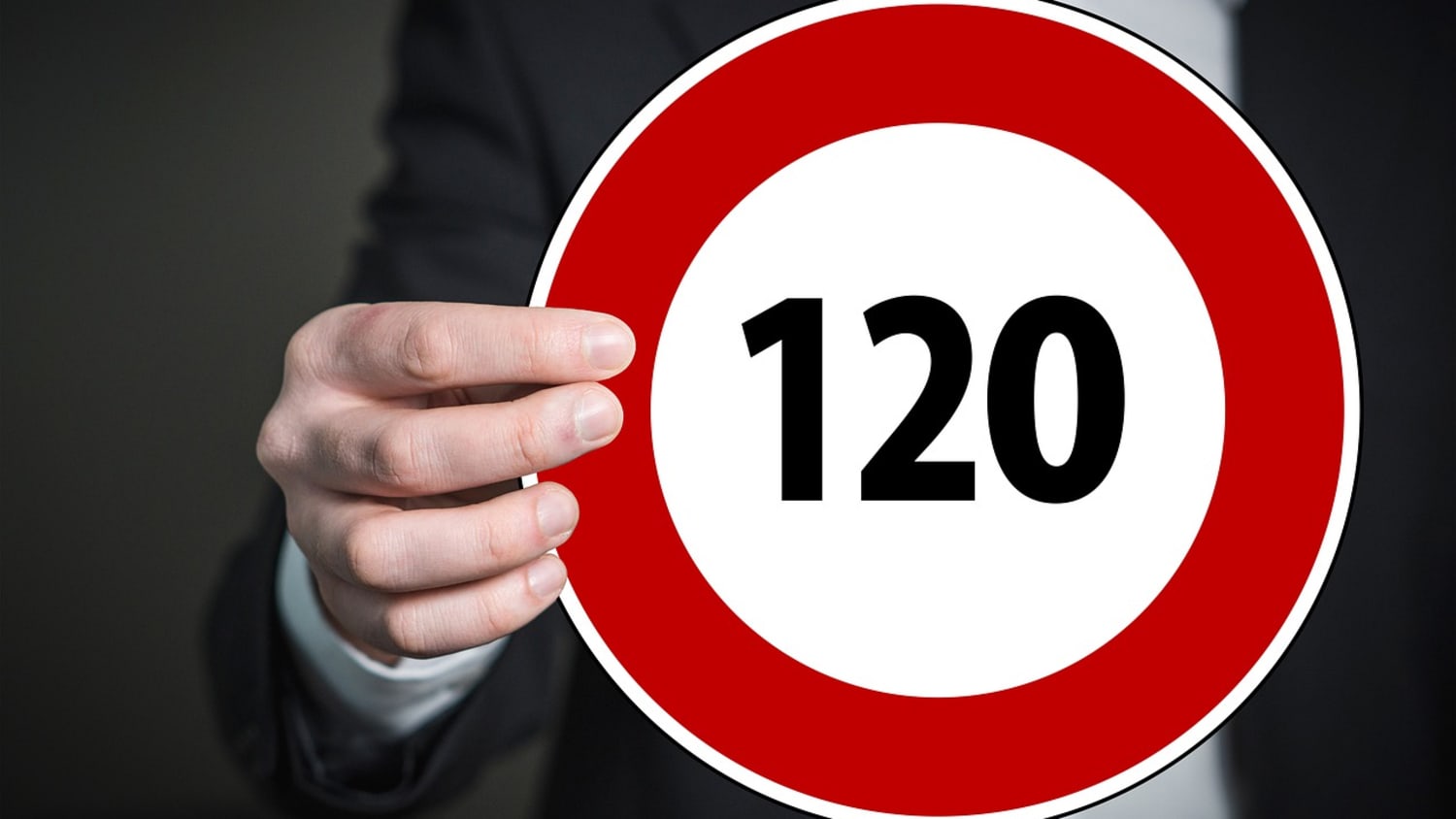 Tempolimit Verkehrszeichen 120