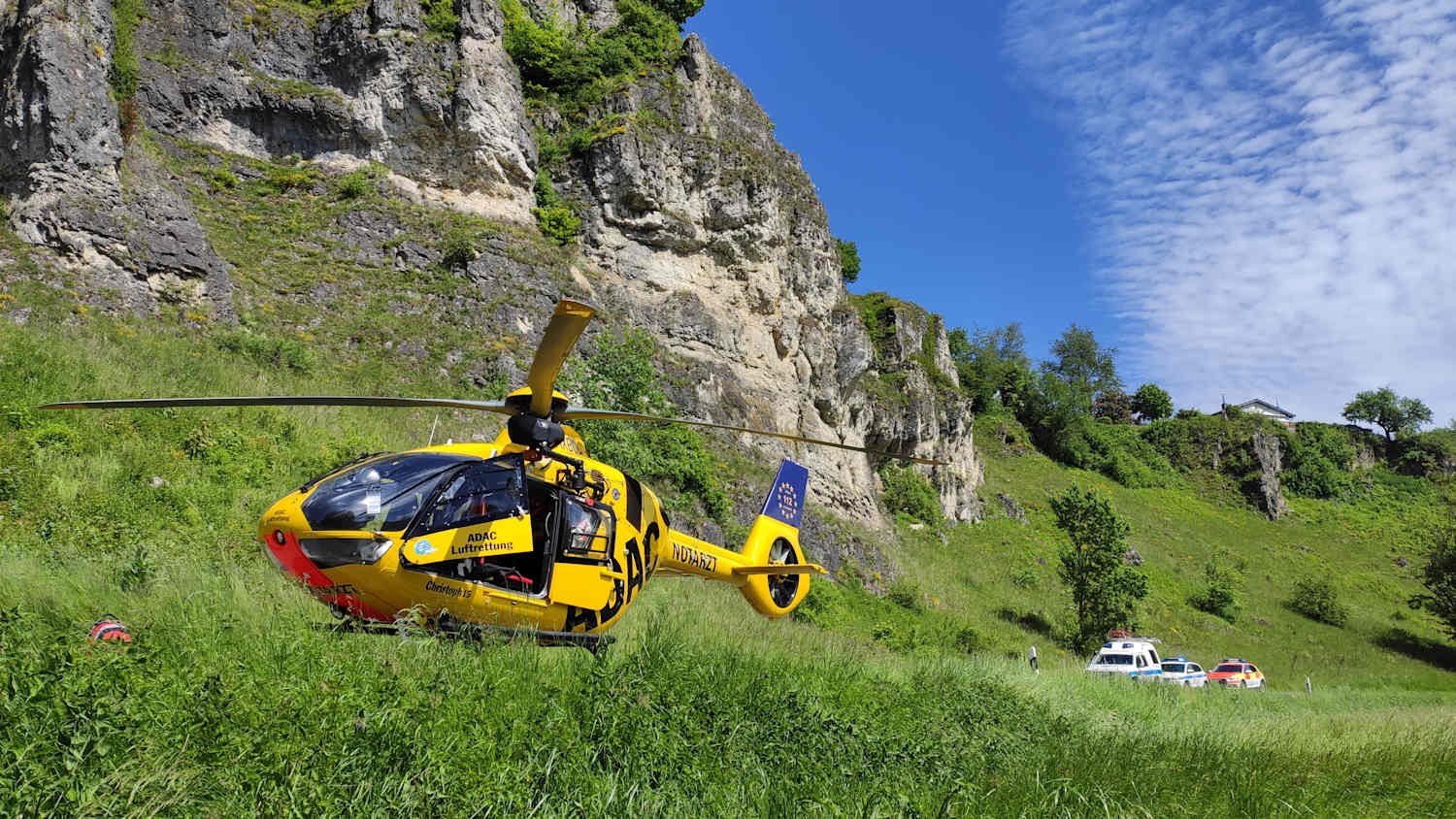 Vom 23. bis zum 28. Juni trainiert die ADAC Luftrettung aus Straubing Einsätze mit der Winde.