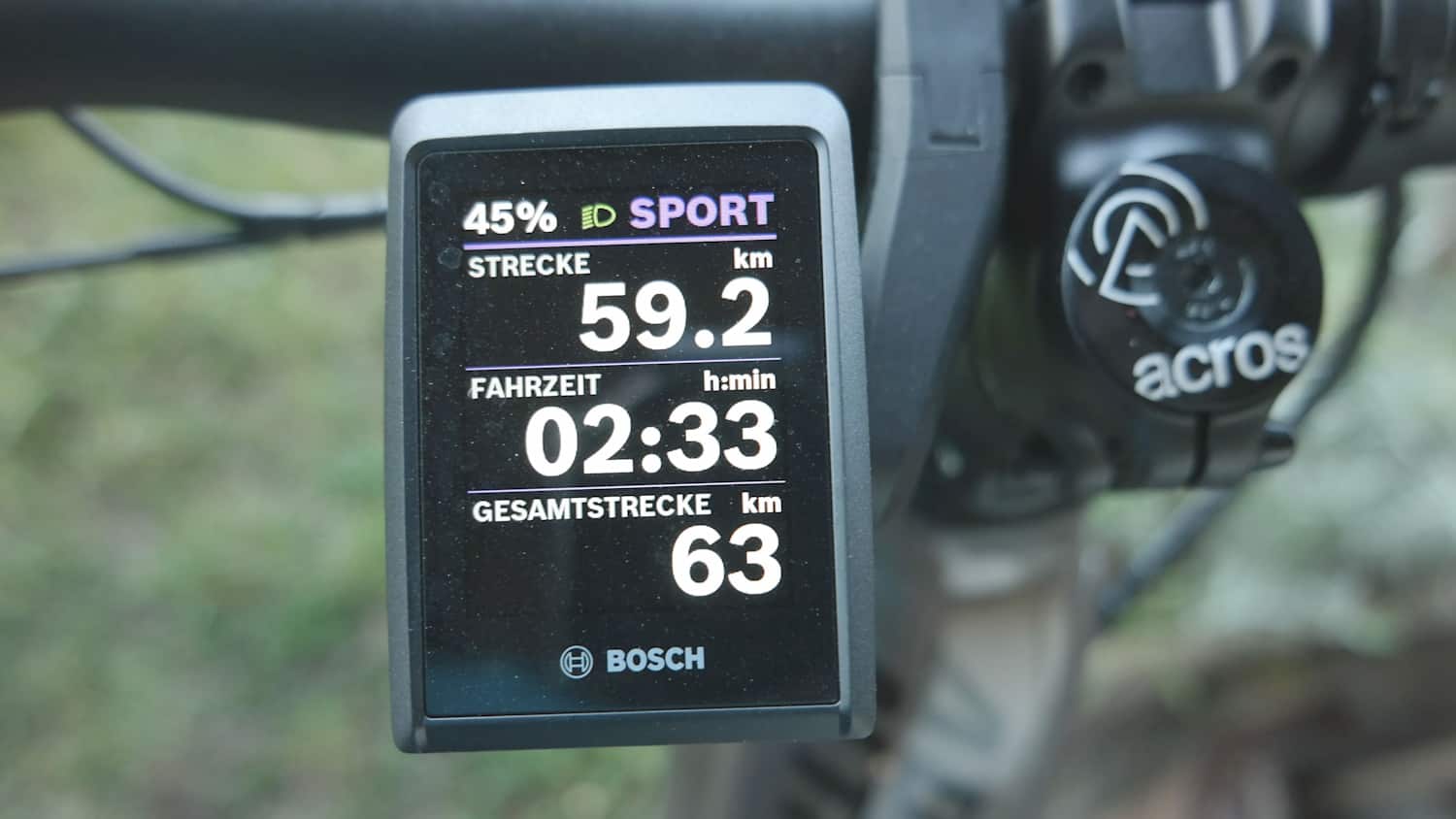 Das Diesplay des Boardcomputers vom E-Bike-Haibike ADVENTR 10