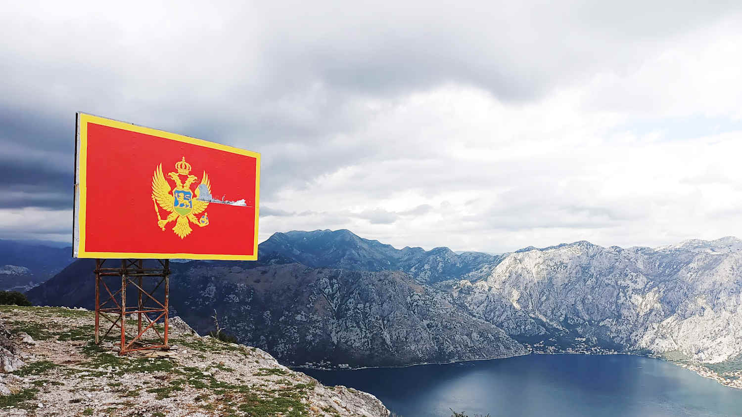 Aufnahmen der ADAC Rückholung von Marion Vogt aus Montenegro