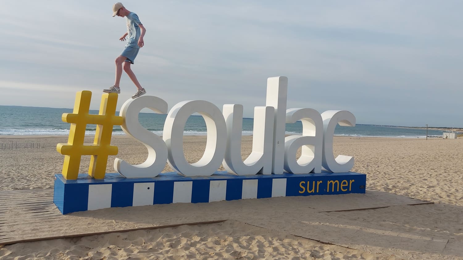 Soulac Schild am Strand