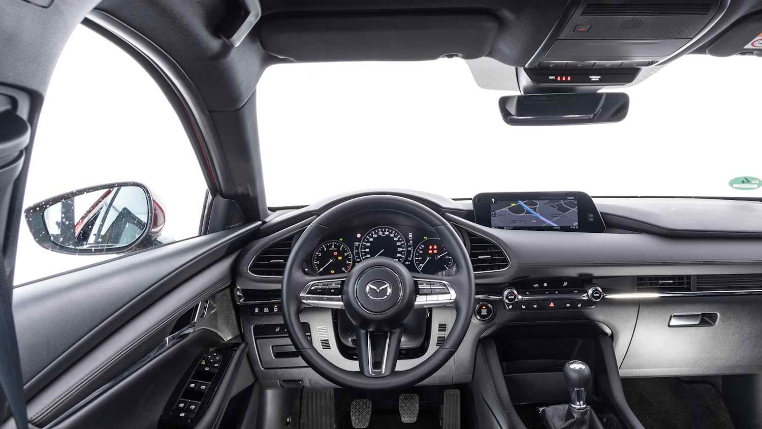 Cockpit und Bedienelemente des Mazda 3