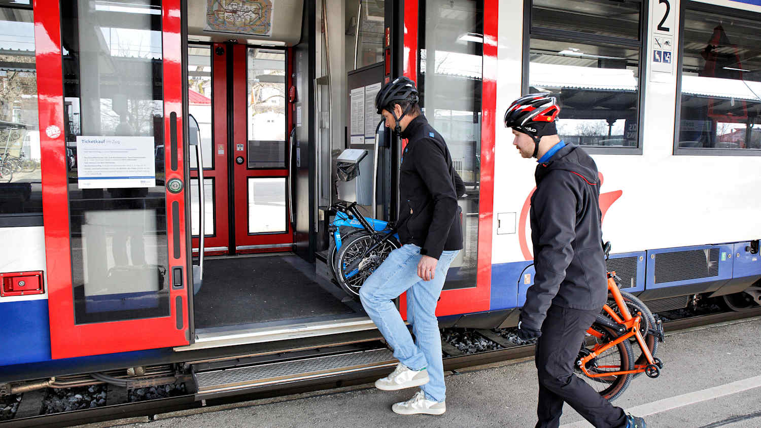 Falt - und Klappräder im ADAC Test